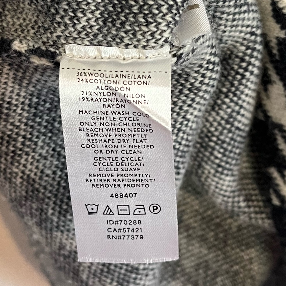 Ann Taylor | Houndstooth Mock Neck Sweater - Picture 8 of 11